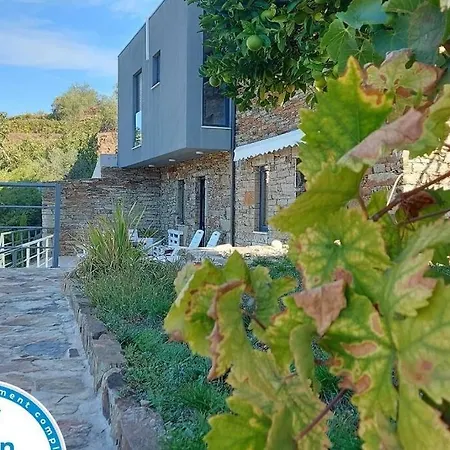 Holiday home Soalheira Douro House Vale de Mendiz