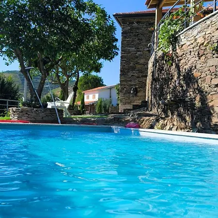 Holiday home Soalheira Douro House Vale de Mendiz